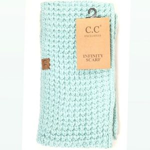 FINAL PRICE chunky knit infinity scarf sherpa fur